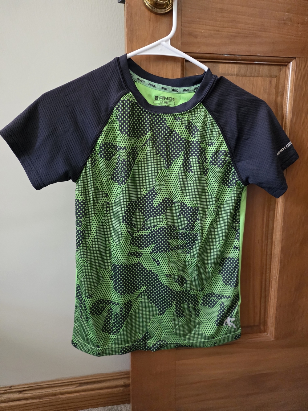 And1 Boys' Black & Green Camo Short-Sleeve Jersey T